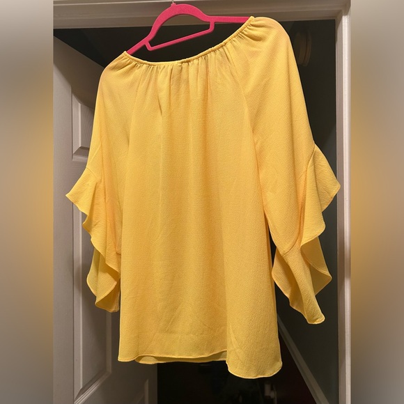 Yellow Off-Shoulder Ruffle Sleeve Top - Picture 3 of 6